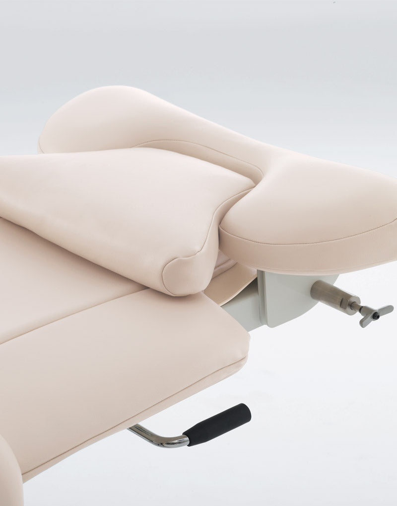 Takara Belmont RICHE Eyelash Chair AY-EL141ES9 – Salon Fancy